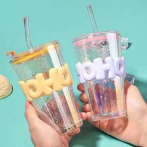 Hoh cup with straw